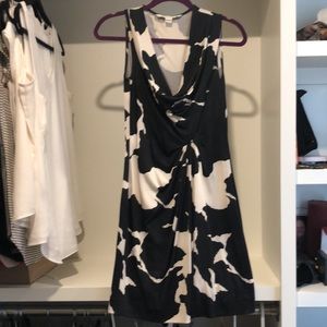 Diane Avon Furstenberg dress - 100% silk - size 4 -